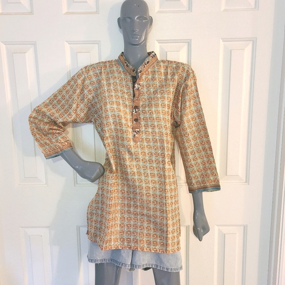 Ganesh Himal Silk Tunic Made in Nepal - Picture 8 of 10